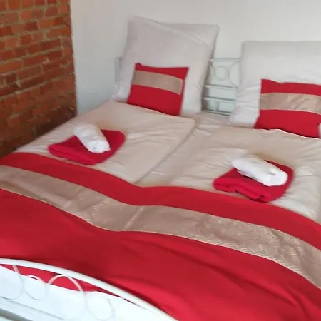 Aparthotel Sudecka *