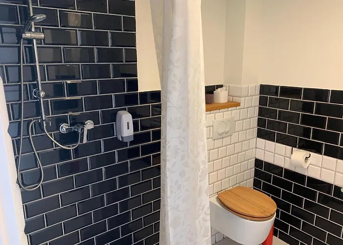 Sudecka מלון דירות