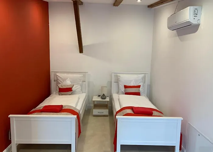 Sudecka מלון דירות