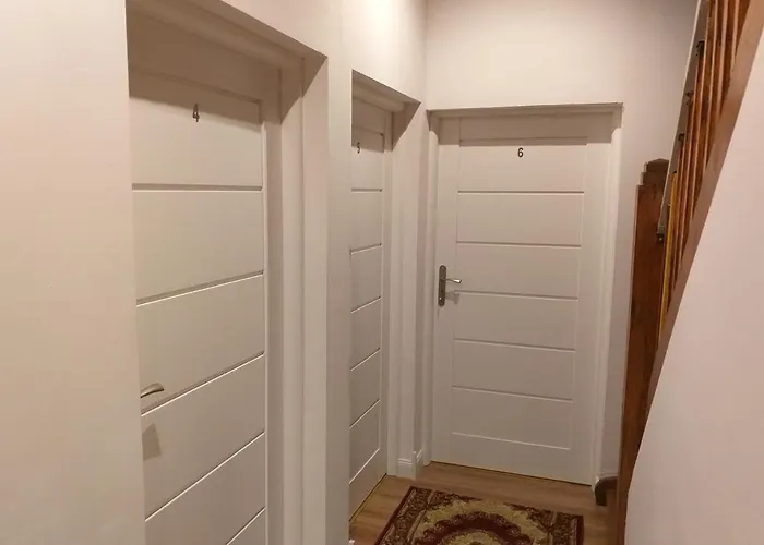 Sudecka 4* ראסיבורז'